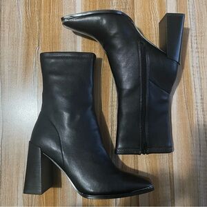 Chinese Laundry Marvin Booties